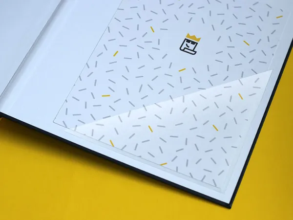 Hardcover Retro - Dreieckstasche